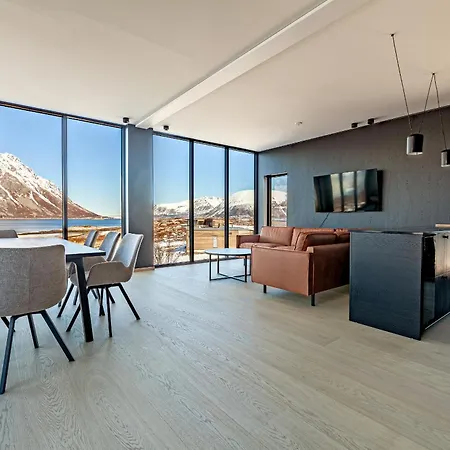 Lofoten Arctic Pearl Lyngværet