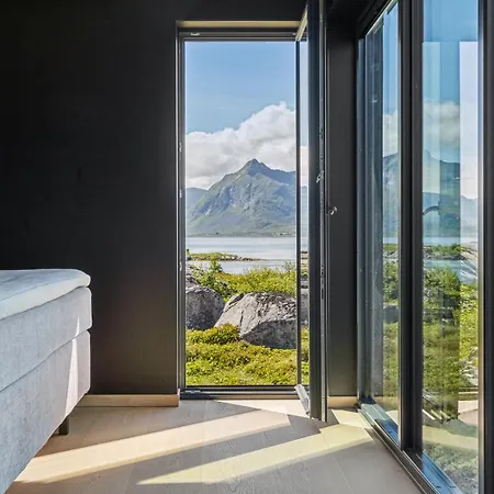 Ferienhaus Lyngvaer Arctic Pearl - Jacuzzi & Sauna - No 17 Kleppstad