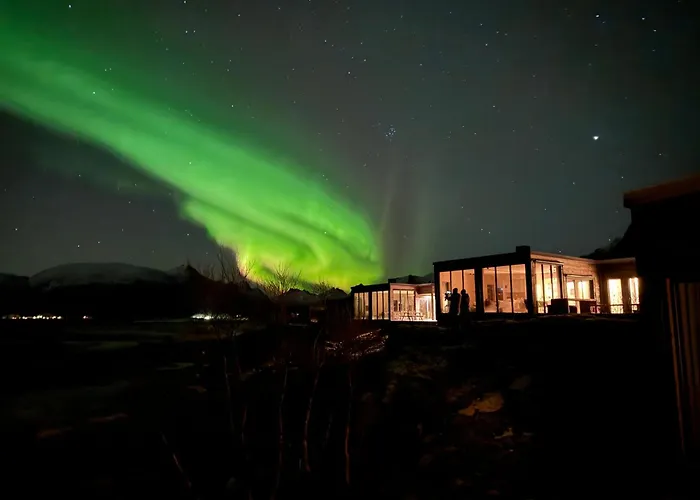 Lofoten Arctic Pearl * Lyngværet