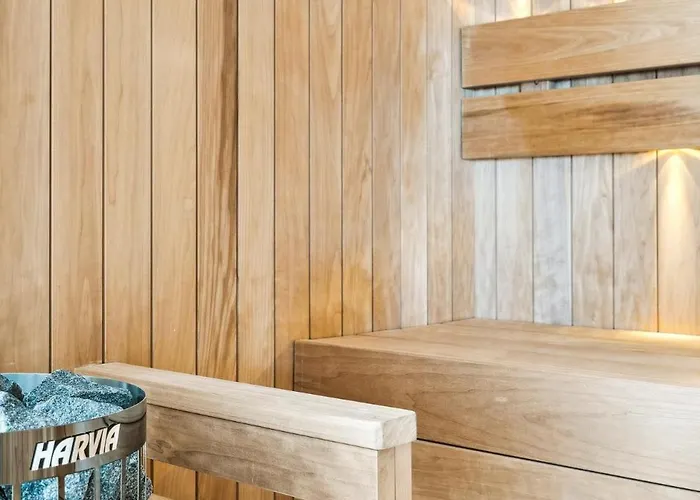 Lofoten Arctic Pearl